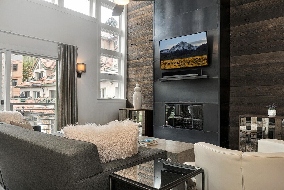 113 Lost Creek Ln in Mountain Village, CO - Building Photo