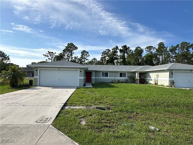 4795 Jordan Ave S in Lehigh Acres, FL - Building Photo - Building Photo