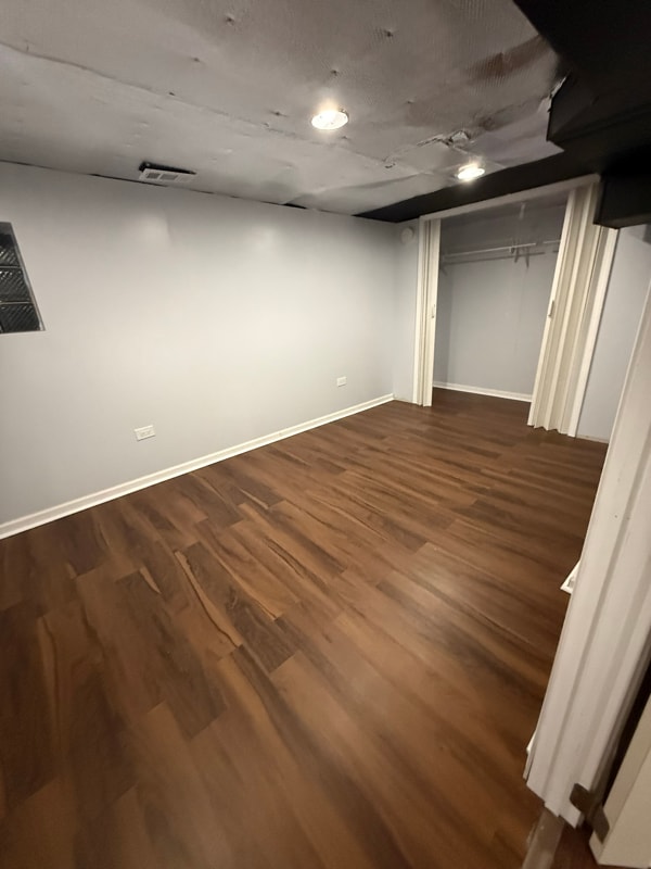 property at 1114 N Karlov Ave