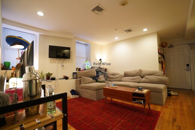 10 Brainerd Rd