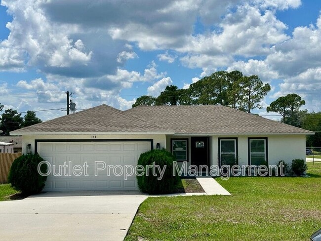 property at 790 W Gaucho Cir