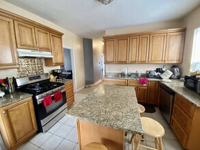 8 Eldora St, Unit 3 in Boston, MA - Building Photo - Building Photo