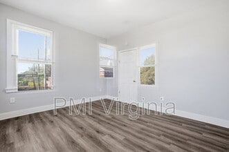 3122 Tidewater Dr in Norfolk, VA - Building Photo - Building Photo