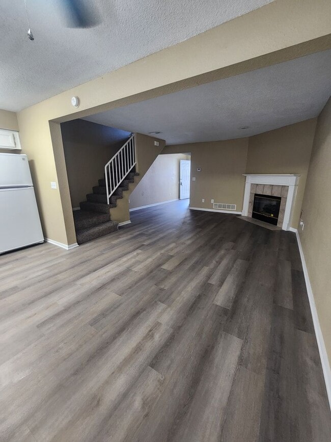 931 Mulberry St in Belton, MO - Building Photo - Building Photo