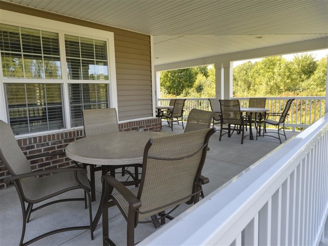 Maple Brook at Golden Pond West in Kent, OH - Building Photo - Building Photo