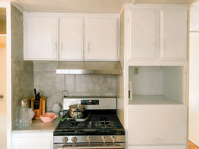 719 S Lyon Ave in Hemet, CA - Building Photo - Building Photo