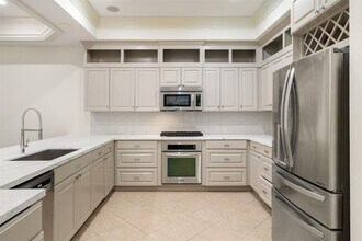 6115 Hamman St in Houston, TX - Foto de edificio - Building Photo