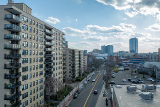 Prospect Park in Stamford, CT - Building Photo - Building Photo