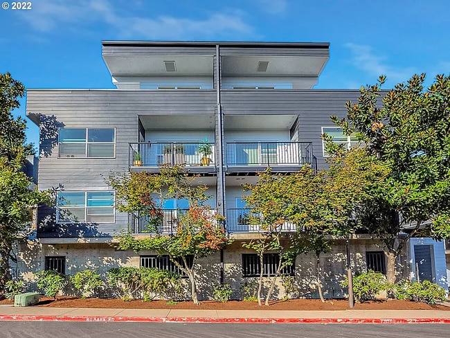 property at 610 S Nevada St