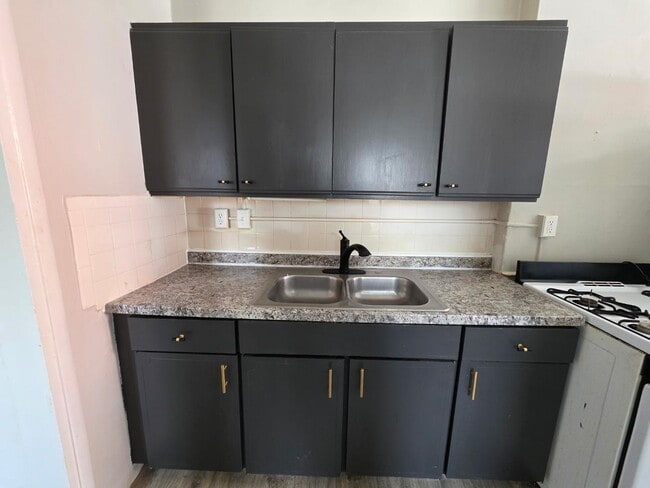 146 King Dr in Akron, OH - Building Photo - Building Photo