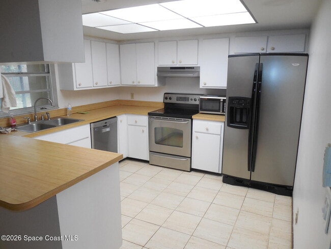 1492 Autumn Woods Dr in Melbourne, FL - Building Photo - Building Photo