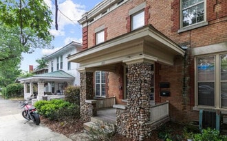 1749 13th Ave S, Unit A