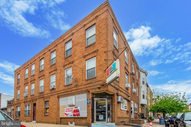 property at 1710 S 10th St