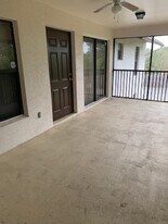 6531 SE Federal Hwy, Unit H 201 in Stuart, FL - Building Photo