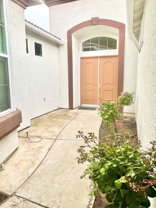 8359 N Richelle Ave in Fresno, CA - Building Photo - Building Photo