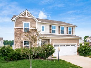 293 Ensigns Ln in Lewis Center, OH - Building Photo - Building Photo