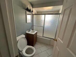 14520 Harvey Ave in Harvey, IL - Building Photo - Building Photo