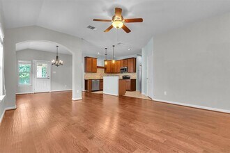 204 Chickadee Ln in Leander, TX - Building Photo - Building Photo