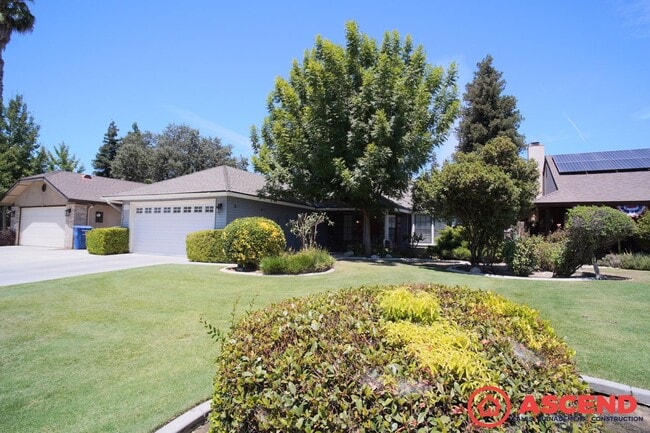 property at 9116 Lacroix Ct