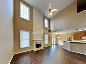 1029 Chatsworth Ln in Woodstock, GA - Building Photo - Building Photo