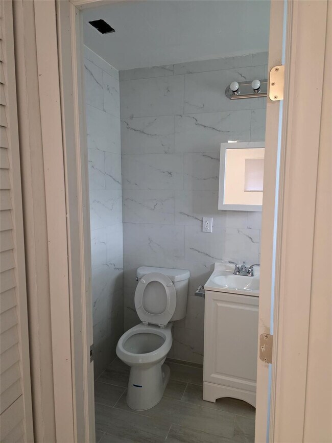 301 Pennsylvania Ave in Fort Lauderdale, FL - Building Photo - Building Photo