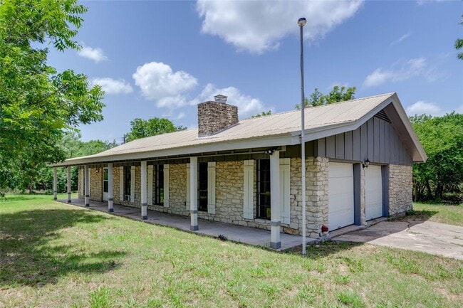 18641 Camino Real in Kyle, TX - Building Photo - Building Photo