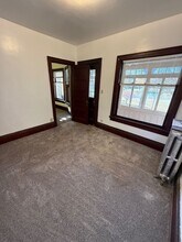 2252 S 7th St in Milwaukee, WI - Foto de edificio - Building Photo