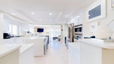509 55th Ave in St Pete Beach, FL - Building Photo - Building Photo