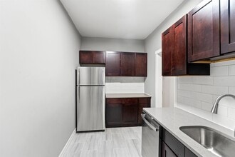 311 79th St in North Bergen, NJ - Building Photo - Building Photo