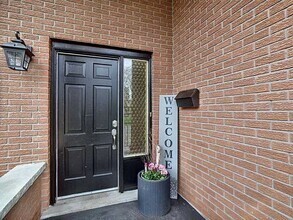 365 Roselawn Pl in Waterloo, ON - Building Photo - Building Photo