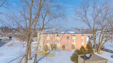 6379 Robinson Rd in Lockport, NY - Building Photo - Building Photo