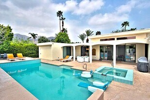 72771 Skyward Way in Palm Desert, CA - Building Photo