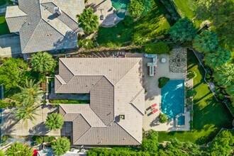 48532 Bighorn Dr in La Quinta, CA - Building Photo - Building Photo