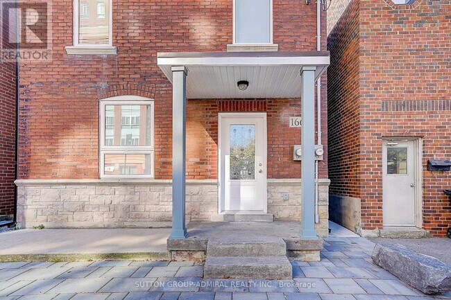 166 Vaughan Rd in Toronto, ON - Building Photo - Building Photo