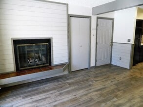 559 Rainbow Vlg in Silverthorne, CO - Building Photo - Building Photo