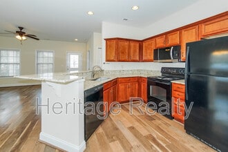 130 Hardinberry St in Oak Ridge, TN - Building Photo - Building Photo