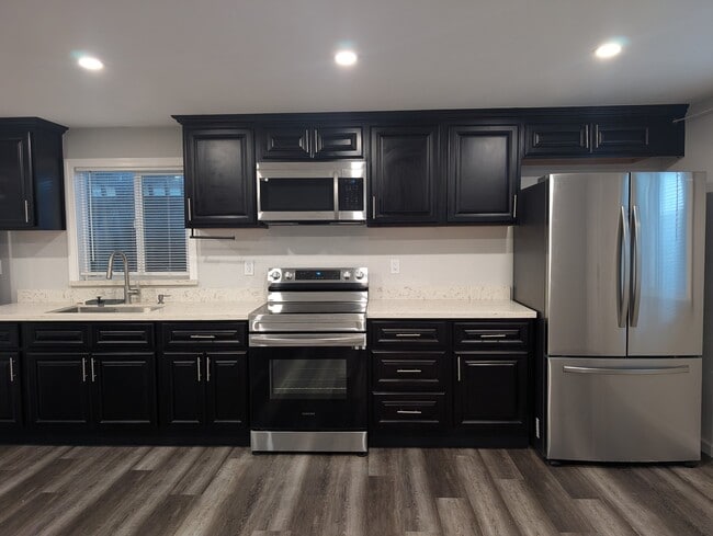 34320 Chester Ct in Fremont, CA - Building Photo - Building Photo