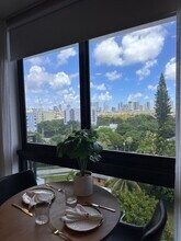 1147 NW 8th Ave, Unit S31 in Miami, FL - Foto de edificio - Building Photo