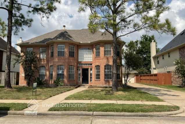 property at 3614 Pine Chase Dr