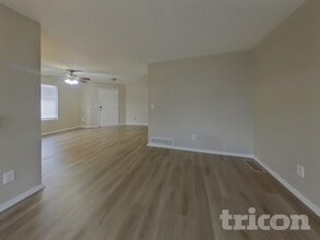 4525 Dillon St in Denver, CO - Building Photo - Building Photo