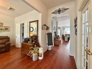 176 S Holly Laurel Cir in Spring, TX - Building Photo - Building Photo