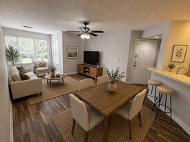3360 Pinewalk Dr N in Margate, FL - Building Photo