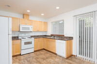 Lawndale Town Homes photo'