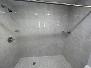 2655 SW 24th Ave in Miami, FL - Building Photo - Building Photo