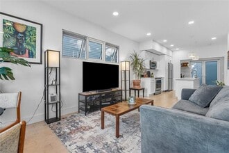 5454 Black St in Pittsburgh, PA - Building Photo - Building Photo