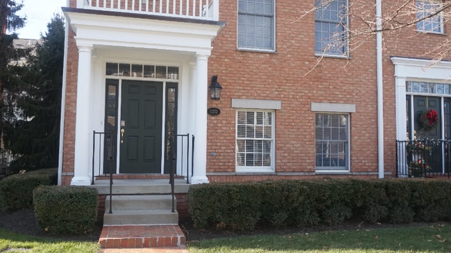 property at 12752 Apsley Ln