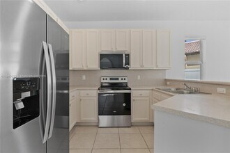 3956 NE 11th Dr in Homestead, FL - Building Photo - Building Photo