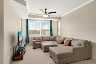 10035 City Walk Dr in Woodbury, MN - Building Photo - Building Photo