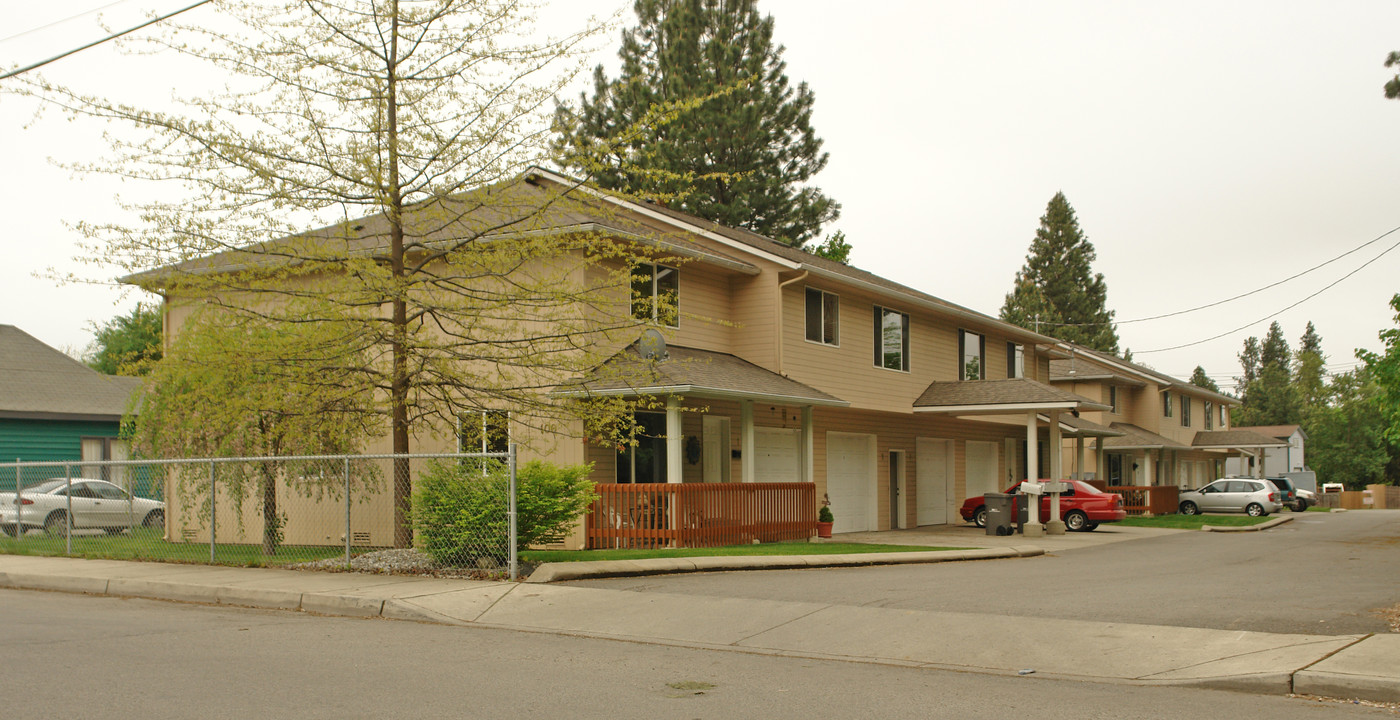 100 E Miller Ave in Coeur d'Alene, ID - Building Photo