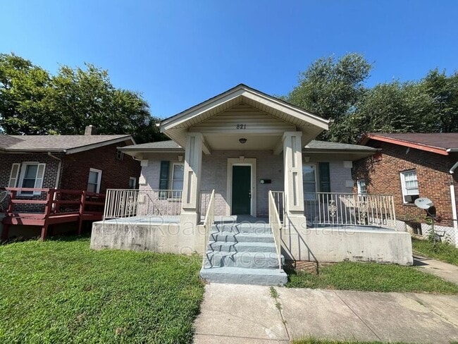 821 16th Ave in Middletown, OH - Building Photo - Building Photo